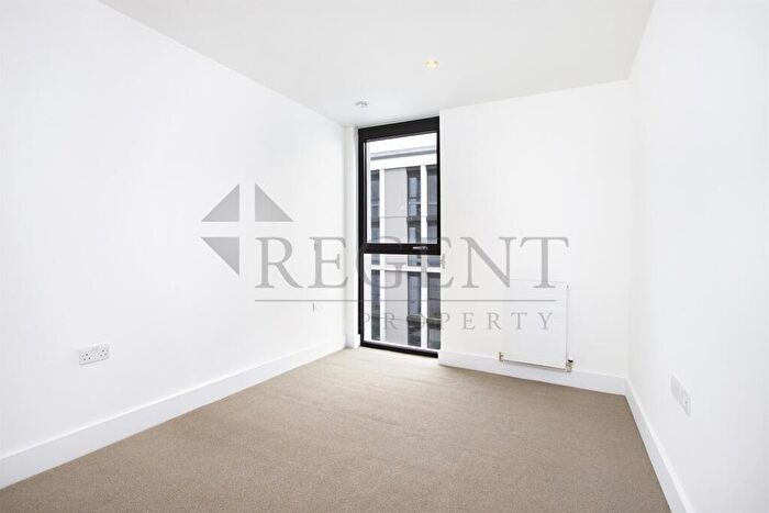 2 Bedroom Apartment To Rent In Corn House, Marshgate Lane, E15