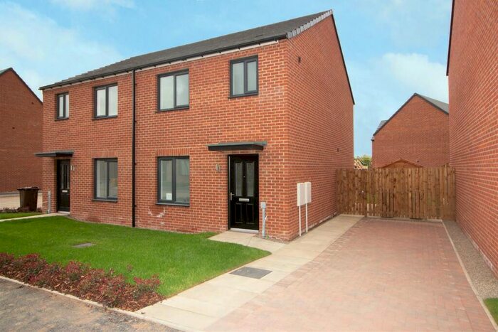 3 Bedroom Semi-Detached House To Rent In Red Kite Drive, Kenton Bank Foot, Newcastle Upon Tyne, NE13