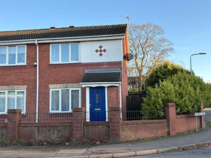 2 Bedroom End Of Terrace House To Rent In Britannia Walk, Market Harborough, LE16