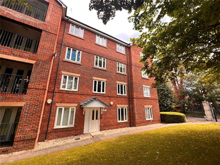 2 Bedroom Apartment To Rent In Woodsome Park, Woolton, Liverpool, Merseyside, L25