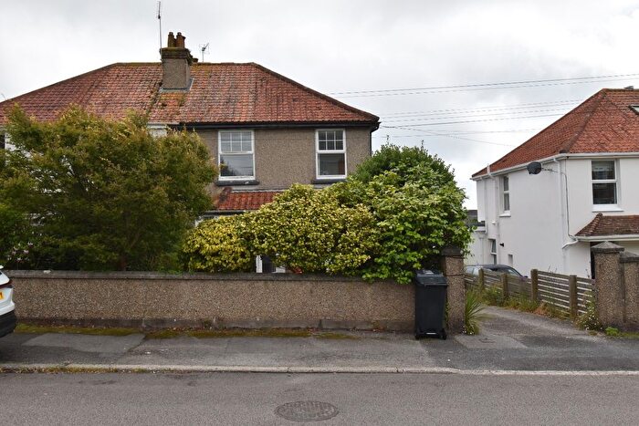 4 Bedroom Semi Detached House To Rent In Penrose Road, Falmouth, TR11