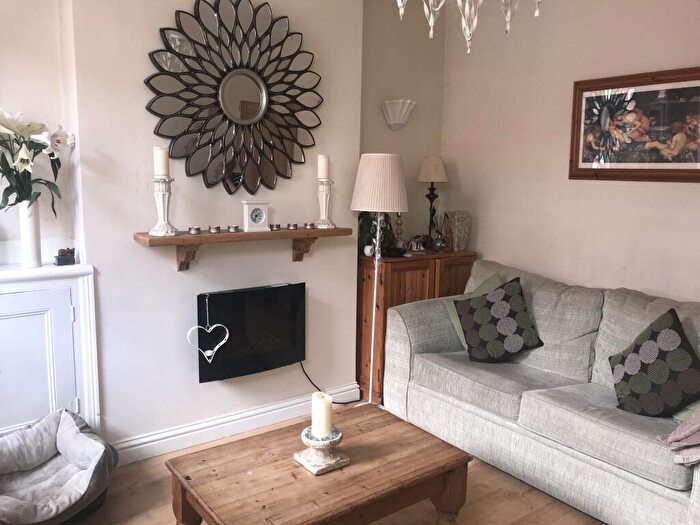 2 Bedroom Terraced House To Rent In Paddock Street, Wigston, LE18