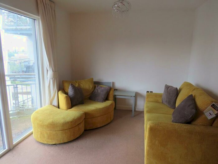 2 Bedroom Apartment To Rent In Victoria Wharf, Watkiss Way, Cardiff, CF11