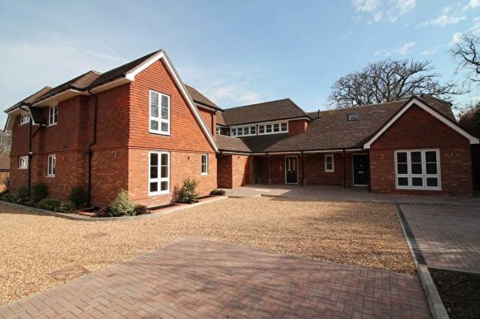 2 Bedroom Apartment To Rent In Station Road, Liss, GU33