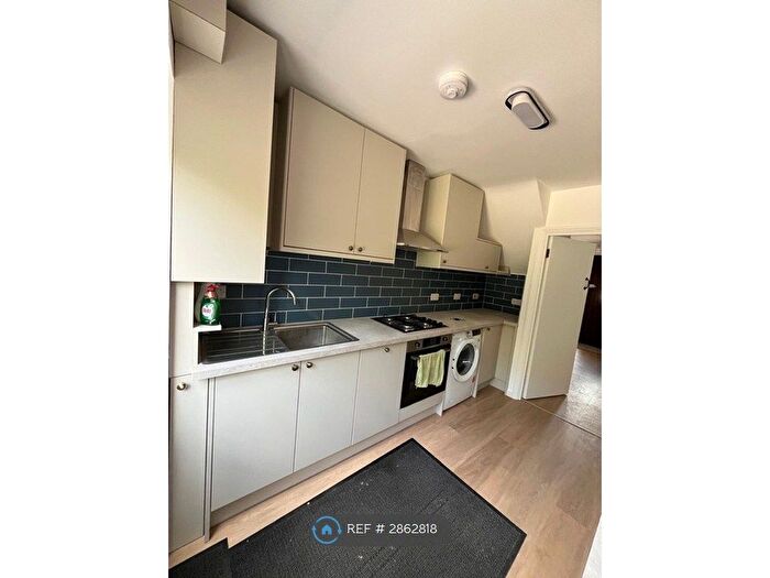 3 Bedroom Terraced House To Rent In Denbigh Drive, Hayes, UB3