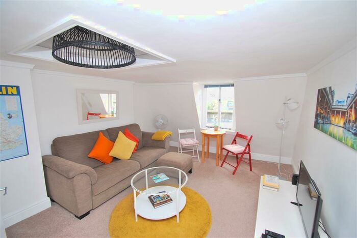1 Bedroom Apartment To Rent In Bladud Buildings, Bath, BA1