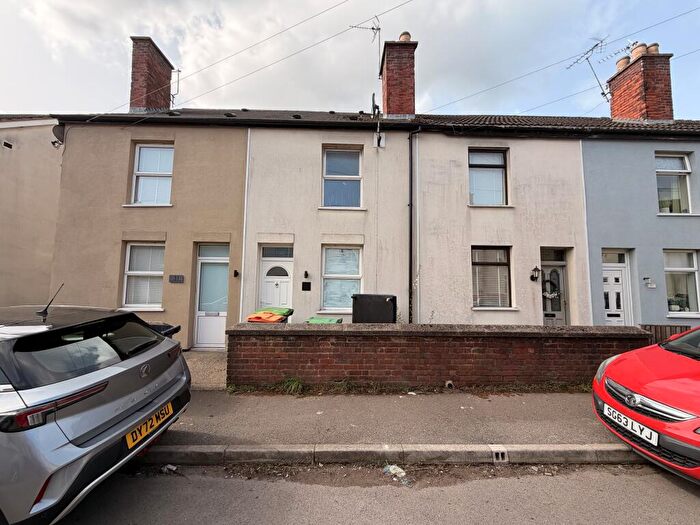 3 Bedroom Terraced House To Rent In Newcastle Street, Huthwaite, NG17