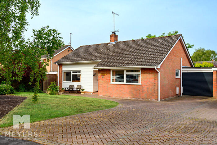 3 Bedroom Bungalow For Sale In Croft Road | Poulner | Ringwood |, BH24