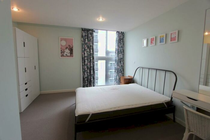 2 Bedroom Apartment To Rent In City Point, Solly Street, Sheffield, S1