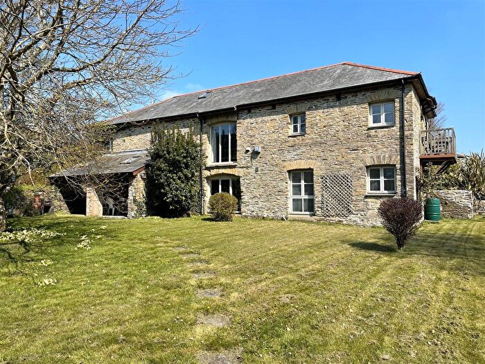 3 Bedroom Property For Sale In Lanteglos, Fowey, PL23