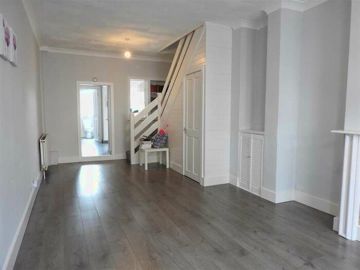 2 Bedroom Terraced House To Rent In Nelson Road, Gravesend, Kent, DA11