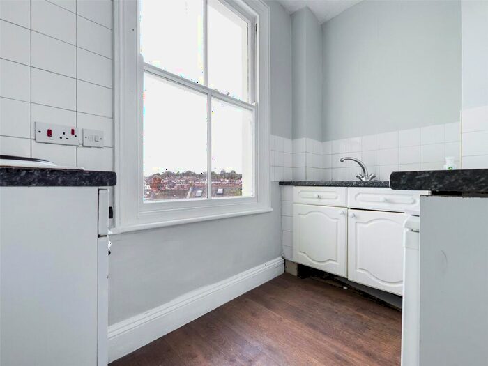 Apartment To Rent In Balfour Road, Brighton, BN1