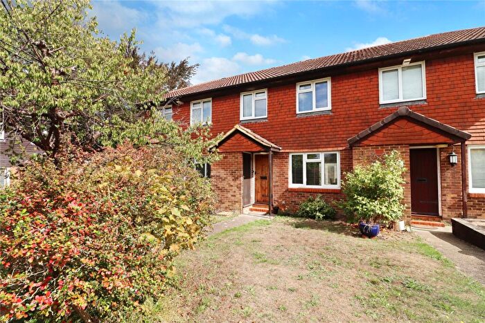 3 Bedroom Terraced House For Sale In Alloway Close, Woking, Surrey, GU21