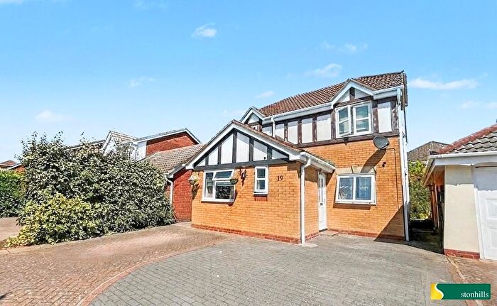 3 Bedroom Detached House For Sale In Copymoor Close, Wootton, Northampton, NN4