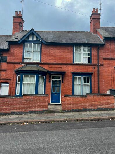 3 Bedroom Terraced House To Rent In Parkvale Road, Leicester, LE5