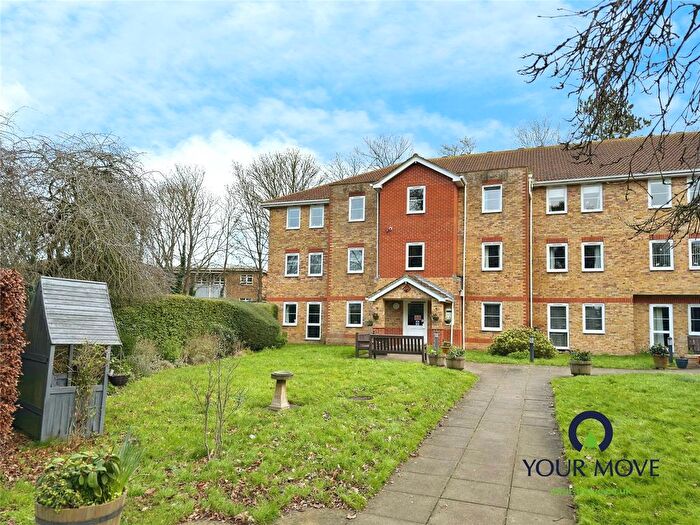1 Bedroom Flat For Sale In Fairfield Road, Broadstairs, Kent, CT10
