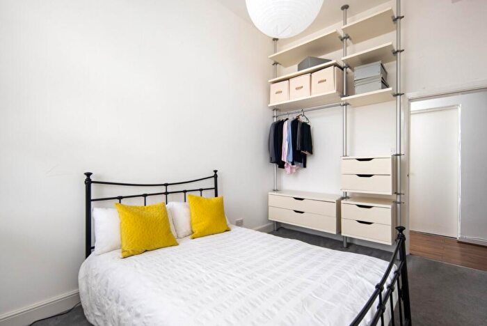 1 Bedroom Flat To Rent In Albion Works Studios, Sigdon Road, London, E8