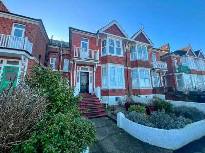 2 Bedroom Flat To Rent In Egerton Road, Bexhill-On-Sea, TN39