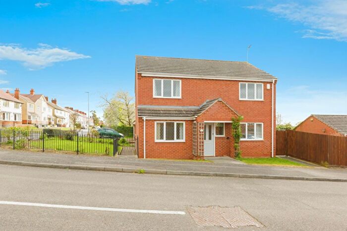 4 Bedroom Detached House For Sale In Orton Road, Earl Shilton, Leicester, LE9