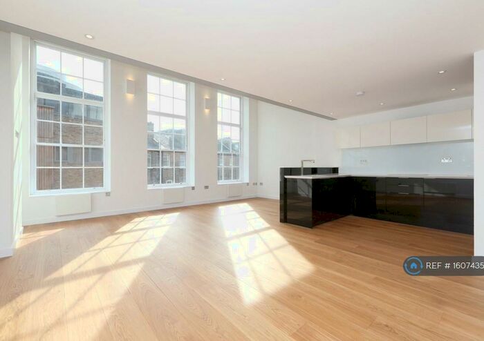 4 Bedroom Flat To Rent In Block A, London, N7