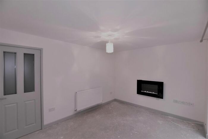 2 Bedroom Semi-Detached House To Rent In Grosvenor Way, Brierley Hill, DY5