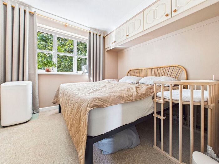 2 Bedroom End Of Terrace House To Rent In Christabel Close, Isleworth, TW7