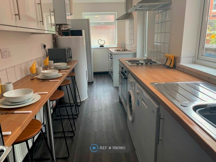 5 Bedroom Terraced House To Rent In Harley Street, Coventry, CV2