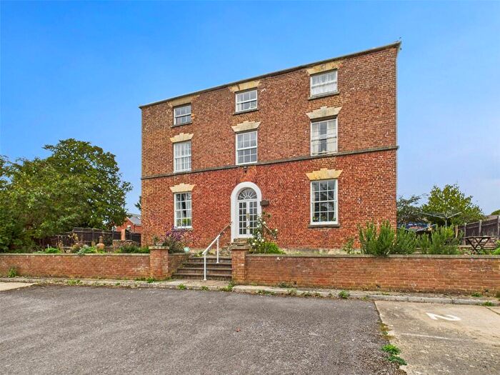 1 Bedroom Apartment For Sale In Bridge Road, Ebley, Stroud, Gloucestershire, GL5