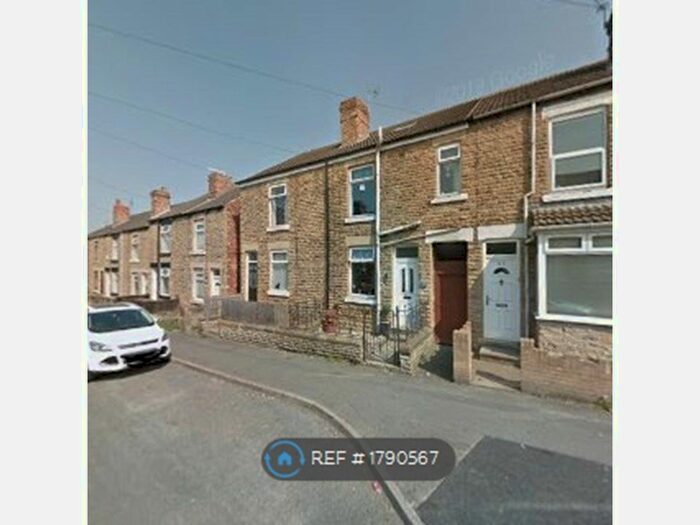 3 Bedroom Terraced House To Rent In Sandymount Road, Rotherham, S63