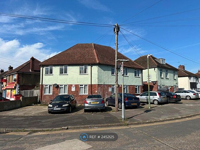 1 Bedroom Flat To Rent In Calder Road, Maidstone, ME14