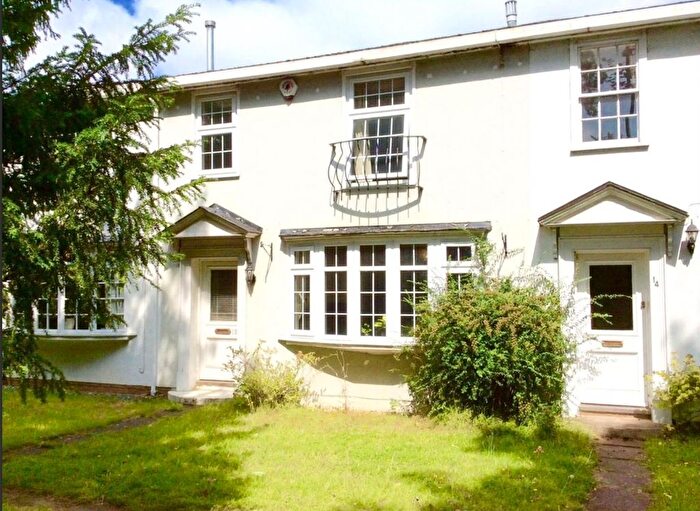 3 Bedroom Property To Rent In Dereham Court, Leamington Spa, CV32