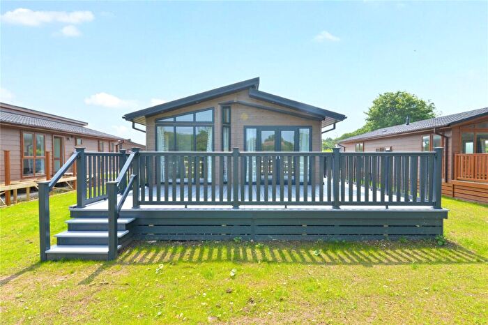 2 Bedroom Park Home For Sale In Milford Road, Barton On Sea, New Milton, Hampshire, BH25