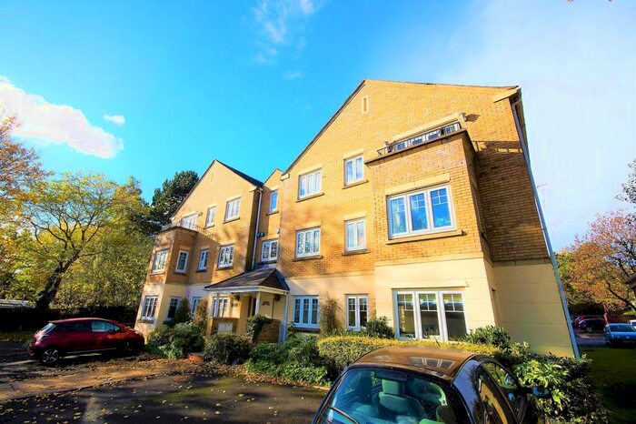 2 Bedroom Apartment To Rent In Union Place, Selly Park, Birmingham, B29