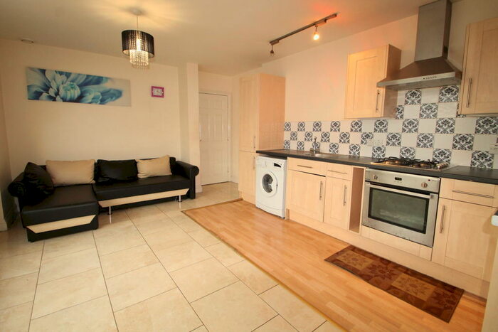 1 Bedroom Flat To Rent In Burnt Ash Road, Lee Green, SE12