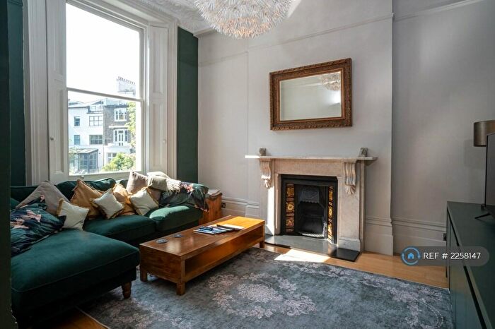 2 Bedroom Flat To Rent In Belsize Park, London, NW3