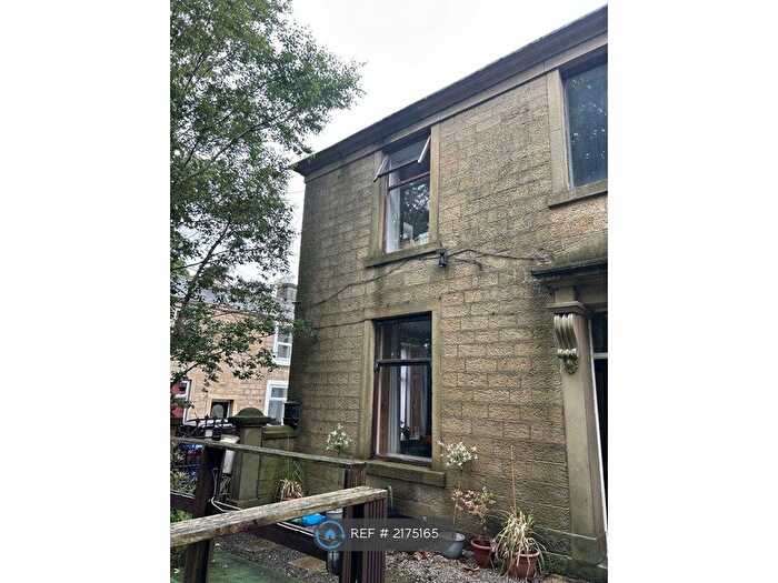 3 Bedroom End Of Terrace House To Rent In Hallwell Street, Burnley, BB10