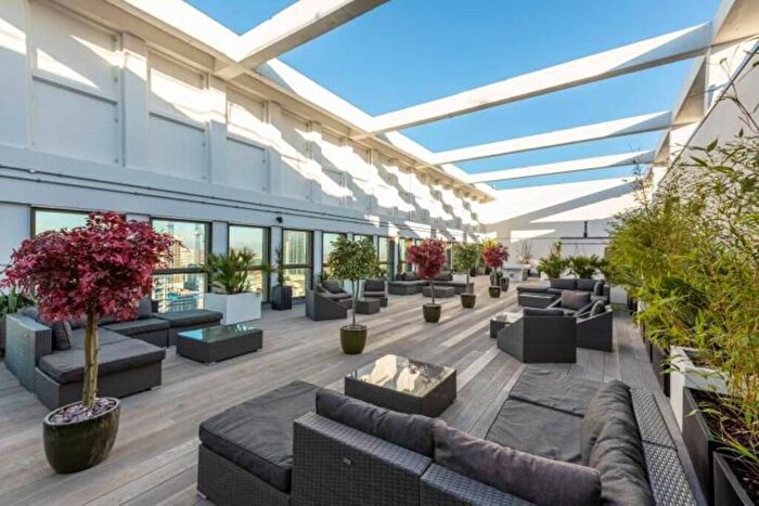 1 Bedroom Flat For Sale In High Street, Croydon, CR0