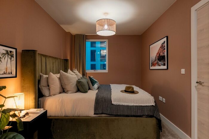 2 Bedroom Flat To Rent In New York, Quarry Hill, Leeds, LS2