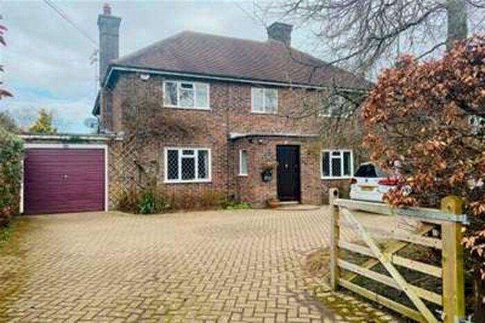 4 Bedroom Detached House To Rent In Mill Road, Heathfield, TN21