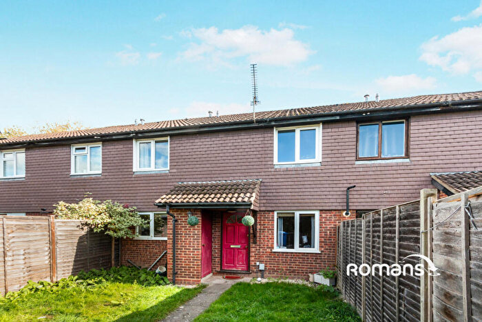 2 Bedroom House To Rent In Fallowfield, Yateley, Hampshire, GU46