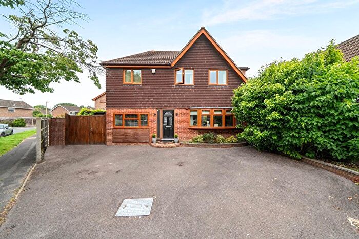 4 Bedroom Detached House For Sale In Nutwick Road, Havant, PO9