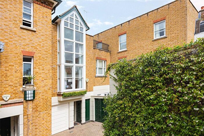 1 Bedroom Terraced House To Rent In Charles Ii Place, London, SW3