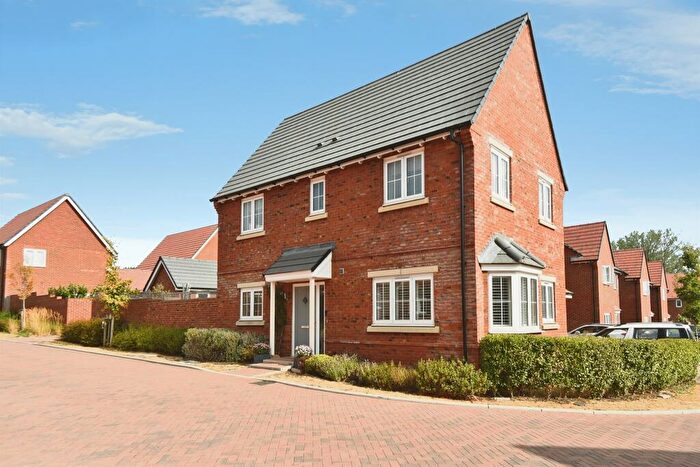 3 Bedroom Detached House For Sale In Benfield Place, Shrivenham, Swindon, SN6