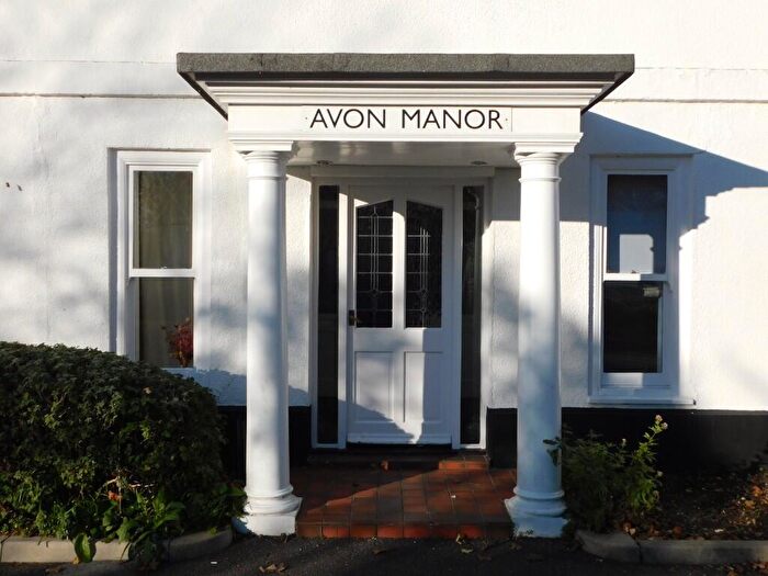 1 Bedroom Flat For Sale In Purewell, Christchurch, BH23