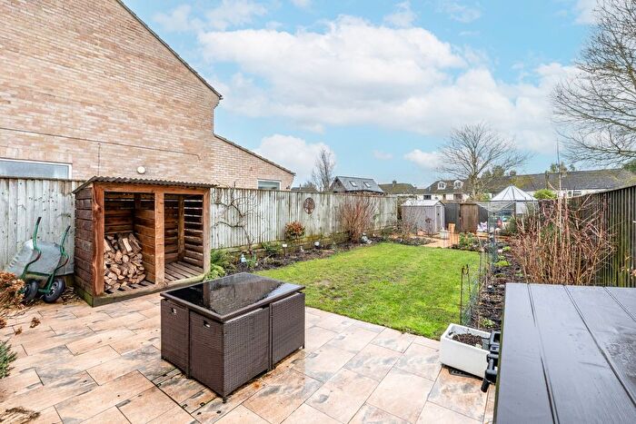 3 Bedroom End Of Terrace House For Sale In Hill View, Carterton, Oxfordshire, OX18