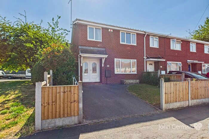 3 Bedroom End Of Terrace House For Sale In Cumberland Road, Stapenhill, DE15