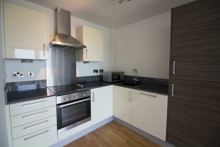 2 Bedroom Apartment To Rent In Wicker Riverside, North Bank, Sheffield, S3