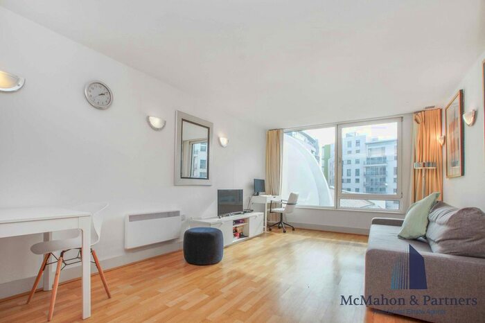 1 Bedroom Flat To Rent In Empire Square West, Empire Square, London, SE1