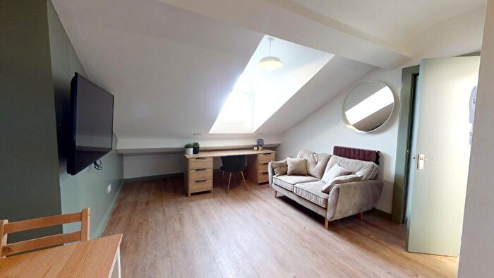 1 Bedroom Flat To Rent In Flat, Princes Road, Liverpool, Merseyside, L8