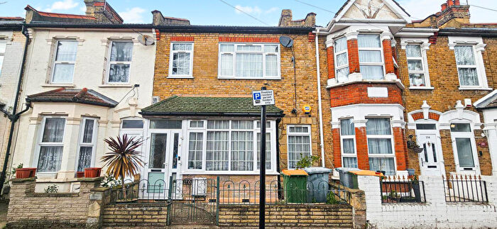 3 Bedroom Terraced House For Sale In East Ham, London, London, E6